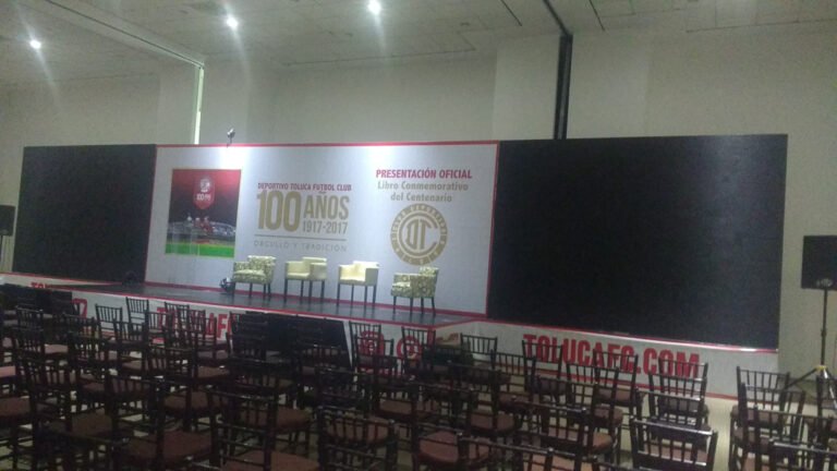 Integración de Servicios Audiovisuales para la Presentación del Libro del Centenario del Deportivo Toluca
