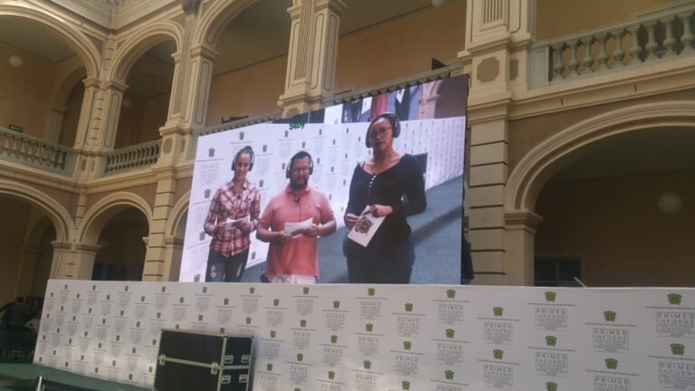 Pantalla de 6x3 m Rectoría de la UAEMex