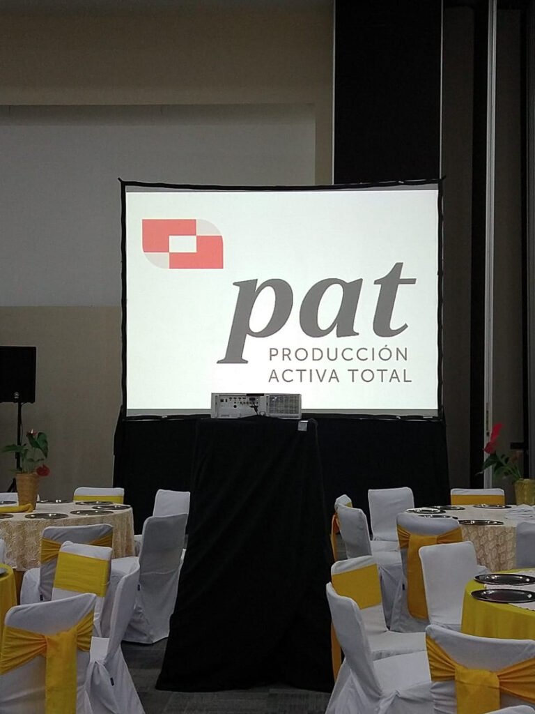 Pantallas de proyección