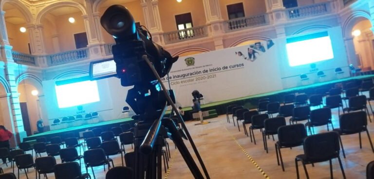 Pantallas de led, circuito cerrado de televisión y Streaming